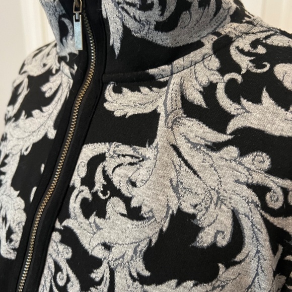 Soft Surroundings Black Grey Swirls Floral Dressy Pullover 1/4 zip L - Picture 2 of 7